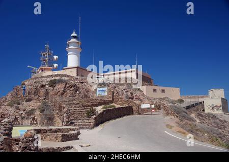 Almería en España: el Faro de Cabo de Gata Foto de stock