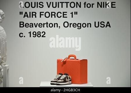 La zapatillas Nike Air Force 1 x Louis Vuitton, a subasta