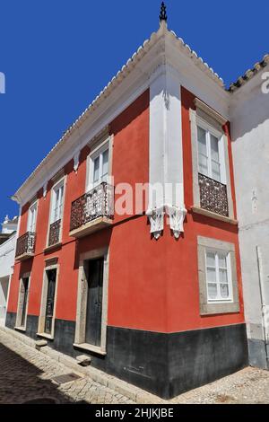 Arquitectura vernácula-Casa neoclásica-antigua Vila a Dentro-Ciudad Interior. Tavira-Portugal-085 Foto de stock