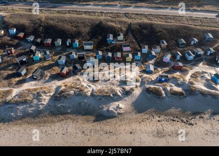 Vista aérea de las cabañas de playa en la playa Tisvildeleje Foto de stock