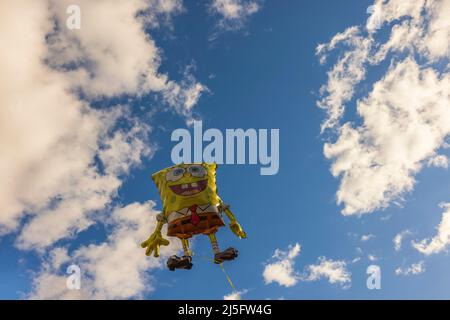 fondo de cielo de bob esponja