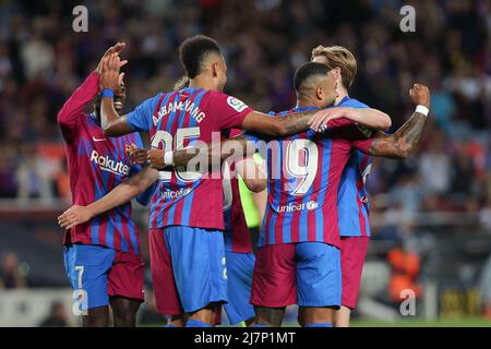 Barcelona, España. 10/05/2022, , los jugadores del FC Barcelona celebran un gol durante el partido de Liga entre el FC Barcelona y el Real Celta de Vigoat Camp Nou en Barcelona, España.