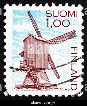 FINLANDIA - ALREDEDOR de 1983: Un sello impreso en Finlandia muestra Windmill, Harrstrom, Finlandia, alrededor de 1983 Foto de stock