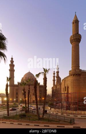 Egipto, El Cairo, ciudad vieja declarada Patrimonio de la Humanidad por la UNESCO, el Sultán Hassan, Al Rifai y Al Mahmoudeya (Almahmodyah) Mosques Foto de stock