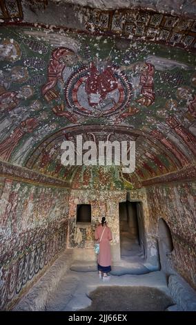 Freskos dentro de la iglesia Kokar, el valle de Ihlara o el valle de Peristrema, Ihlara, provincia de Aksaray, Guzelyurt, Capadocia, Anatolia, Turquía Foto de stock