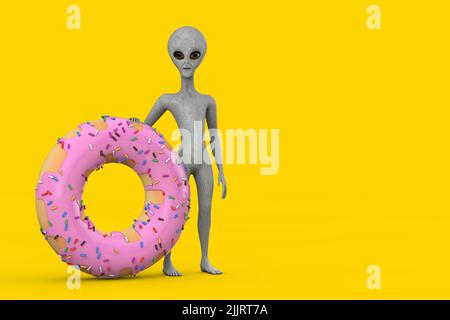 Scary Gray humanoid Alien Cartoon Cartoon Persona Mascot con Fresa Grande Rosa Glazada Donut sobre un fondo amarillo. Renderizado 3D Foto de stock