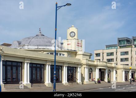 The Grand Pavilion, Esplanade, Porthcawl, Bridgend County Borough (Pen-y-bont), Gales (Cymru), Reino Unido Foto de stock
