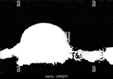 últimos meses de la segunda guerra mundial fotografías e imágenes de alta  resolución - Alamy