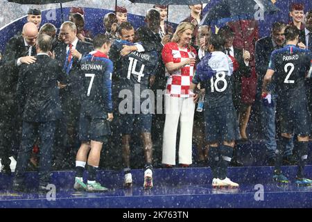 Antoine Griezmann França Comemora Depois Que França Derrotou Croácia Sua —  Fotografia de Stock Editorial © ChinaImages #234445800