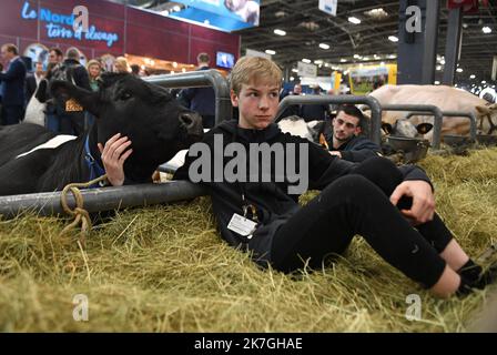 ©PHOTOPQR/VOIX DU NORD/FLORENT MOREAU ; 01/03/2022 ; PARES, LE 01.03.