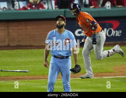 Philadelphia Phillies relief pitcher Seranthony Dominguez in action during  a baseball game against the Atlanta Braves, Saturday, Sept. 24, 2022, in  Philadelphia. The Braves won 6-3. (AP Photo/Chris Szagola Stock Photo -  Alamy