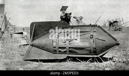 WW1 - Un informe que documenta la evidencia de una de las grandes bombas utilizadas por los aviadores aliados en Galípoli. Fecha: 1915 Foto de stock