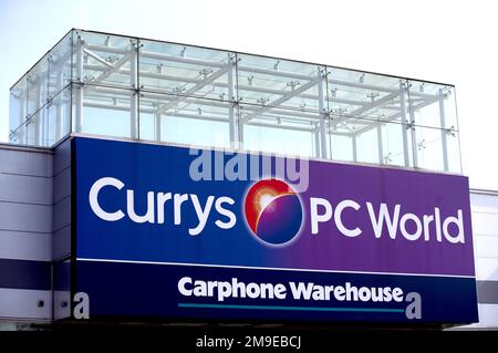 Foto de archivo fechada el 24/03/20 de un Currys PC World, cuando el minorista de electrónica Currys dijo que ha visto un buen rendimiento en el Reino Unido e Irlanda, pero que su negocio internacional tuvo problemas durante el período festivo. Foto de stock