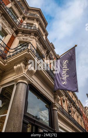 Sotheby's, los subastadores en St Gorge Street, Mayfair Londres W1