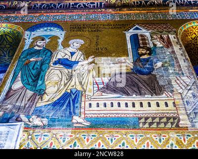 Mosaicos bizantinos en la Capilla Palatina del Palacio Normando en Palermo - Sicilia, Italia Foto de stock