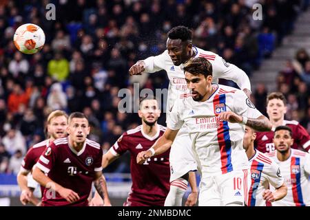 Com Paquetá apagado, Lyon empata com Reims pelo Campeonato Francês - ISTOÉ  Independente