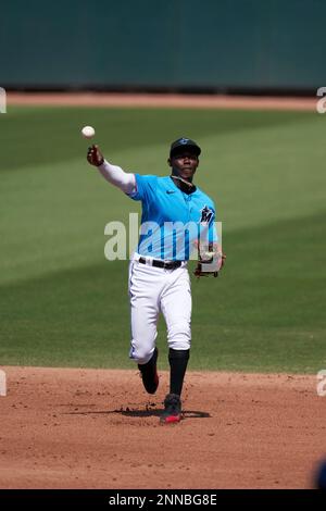Miami Marlins second baseman Jazz Chisholm Jr. wears a bandana and