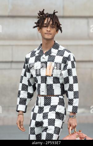 Así Fue El Desfile Louis Vuitton En París Francia