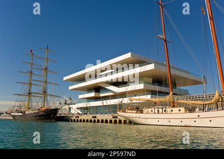 Edificio Veles e Vents, por David Chipperfield, Port America's Cup, Valencia, España Foto de stock