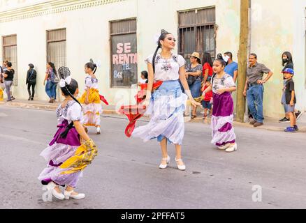 Vestidos best sale fiesta xanadu