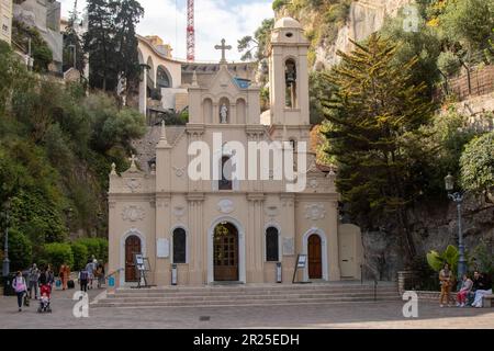 Mónaco, Mónaco, 20 de abril 2023:- Capilla de San Devota, el santo patrón de Mónaco situado en el barrio Ravin de Sainte-Dévote Foto de stock