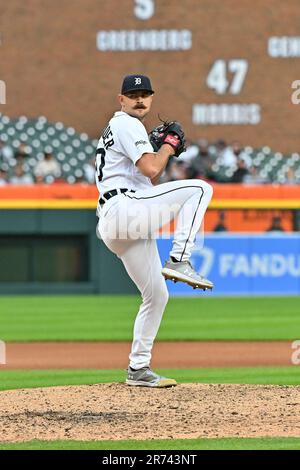 Tigers place shortstop Javier Báez on IL, he'll miss upcoming homestand