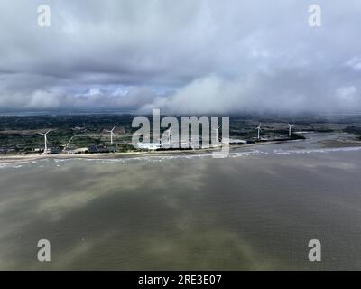 NH-Vzla-granjas-eolicas-en-agua-onshore.png