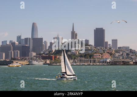 Veleros en la Bahía de San Francisco Foto de stock