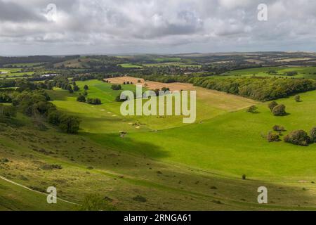 Vista aérea de la campiña al noroeste de Cissbury Ring, West Sussex, Reino Unido. Foto de stock