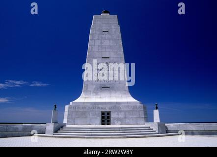 Monumento a los hermanos Wright, los hermanos Wright Memorial Nacional, Carolina del Norte Foto de stock