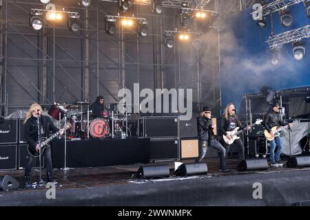 Marc Lynn y Nic Maeder von Gotthard en vivo beim 25. SnowpenAir 2024 de ...