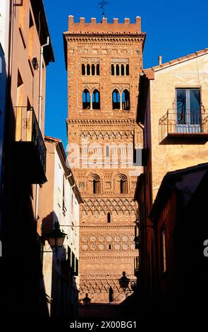 Torre de San Martín en Teruel. Aragón. España. Foto de stock