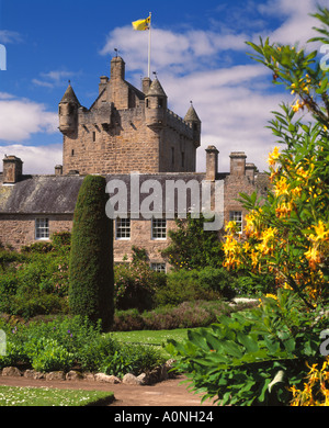 El castillo Cawdor, cerca de Nairn, Highland, Escocia Foto de stock