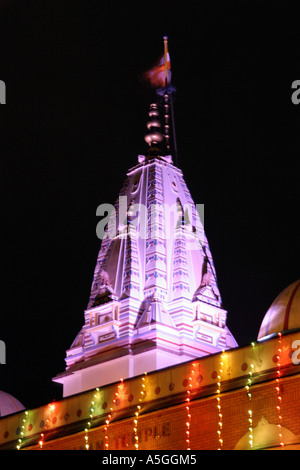 Diwali fiesta en Shree Swaminarayan Temple en Willesden Green Foto de stock