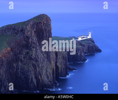GB - Escocia: Neist Point faro en la Isla de Skye Foto de stock