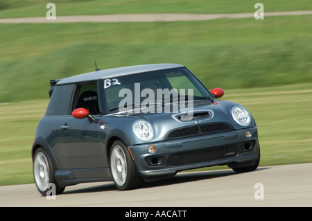 MINI Cooper S John Cooper Works GP en un evento del día de la pista Foto de stock