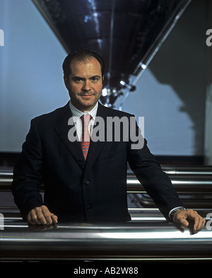 Carlos Fernández, director general de Grupo Modelo mostrado en la empresa s  la principal planta cervecera en la Ciudad de México Fotografía de stock -  Alamy