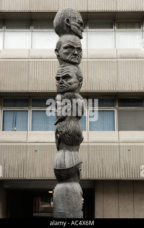 Las siete edades del hombre escultura de Richard Kindersley en Blackfriars, Londres, Inglaterra Foto de stock
