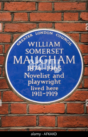 El Greater London Consejo placa azul de William Somerset Maugham. 6 Calle Chesterfield Mayfair London W1 Inglaterra