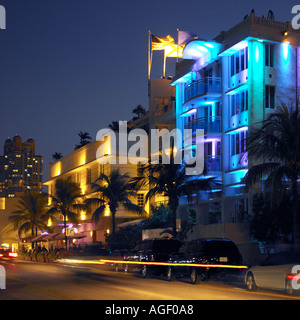 Hoteles Art Deco de Ocean Drive en Miami Beach, en Florida, EE.UU.