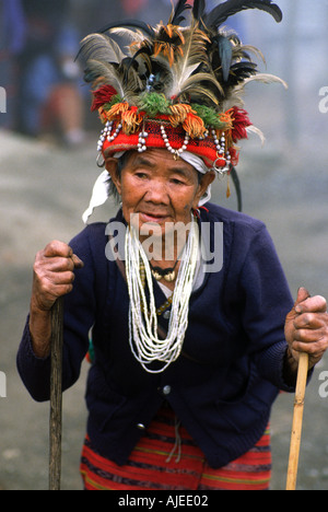 Filipinas- vieja mujer nativa de Benoue Foto de stock