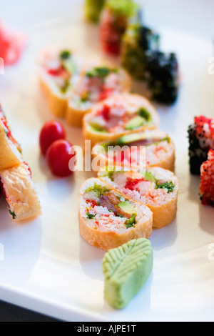 Cerca de un plato de sushi wasabi y Foto de stock