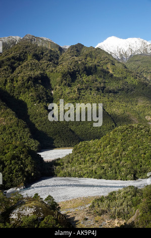 Río Waiho cerca del glaciar Franz Josef Costa Oeste de la Isla Sur de Nueva Zelanda Foto de stock
