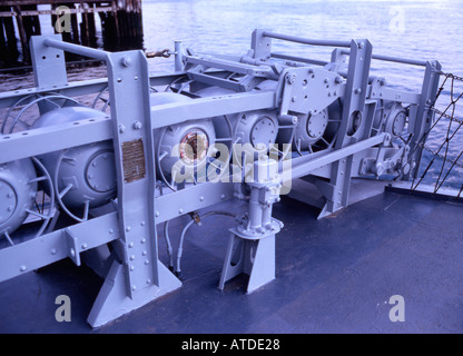httpsl450valamycom450vesatde28cargas-de-profundidad-a-bordo-del-uss-cassin-young-boston-ee-uu-atde28jpg