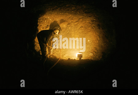 Los prospectores en su mina de oro, de Brooks, Alaska, EE.UU. Foto de stock