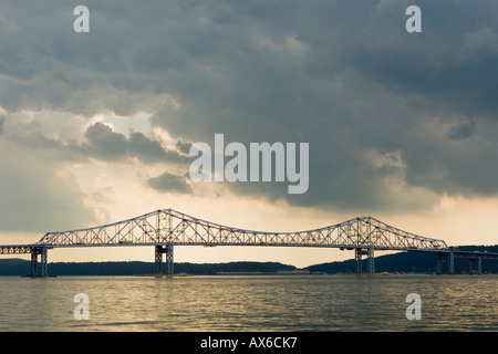 Tappan Zee Bridge cruza el río Hudson entre Tarrytown y sur de Nyack en Nueva York Foto de stock