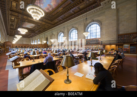 Rose Sala de Lectura, Biblioteca Pública de Nueva York, la Quinta Avenida, Manhattan, Nueva York, la ciudad de Nueva York Foto de stock