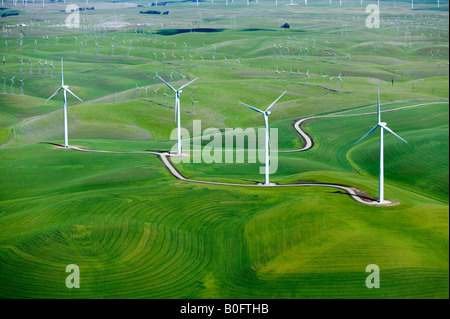Fotografía aérea de Shiloh Wind Power Plant Montezuma Hills el condado de Solano, California