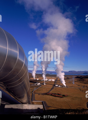 La planta geotérmica de Nesjavellir en Islandia Foto de stock