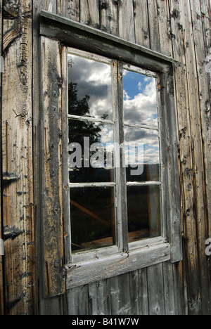 Antigua casa de madera, Klippen, Vasterbottenslan, la Laponia sueca, Suecia. Foto de stock